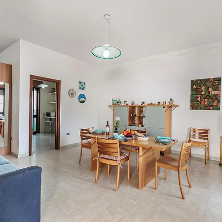 Casa Climatizzata Spiagge Mare Servizi Locali M127 *