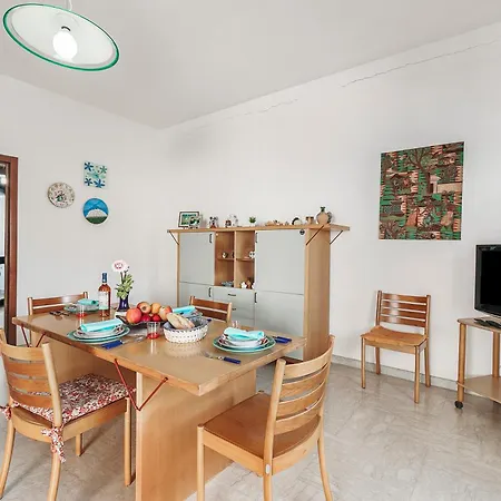 Casa Climatizzata Spiagge Mare Servizi Locali M127