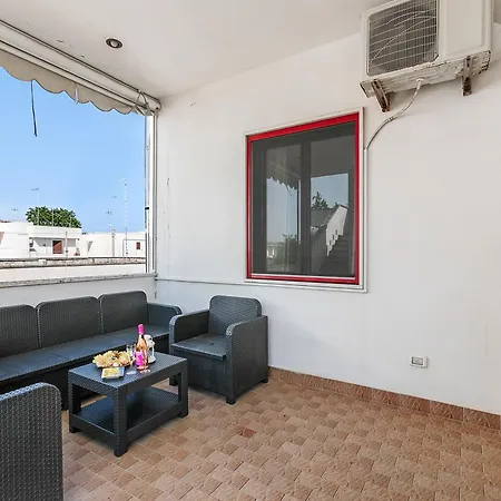Appartamento Casa Climatizzata Spiagge Mare Servizi Locali M127 *